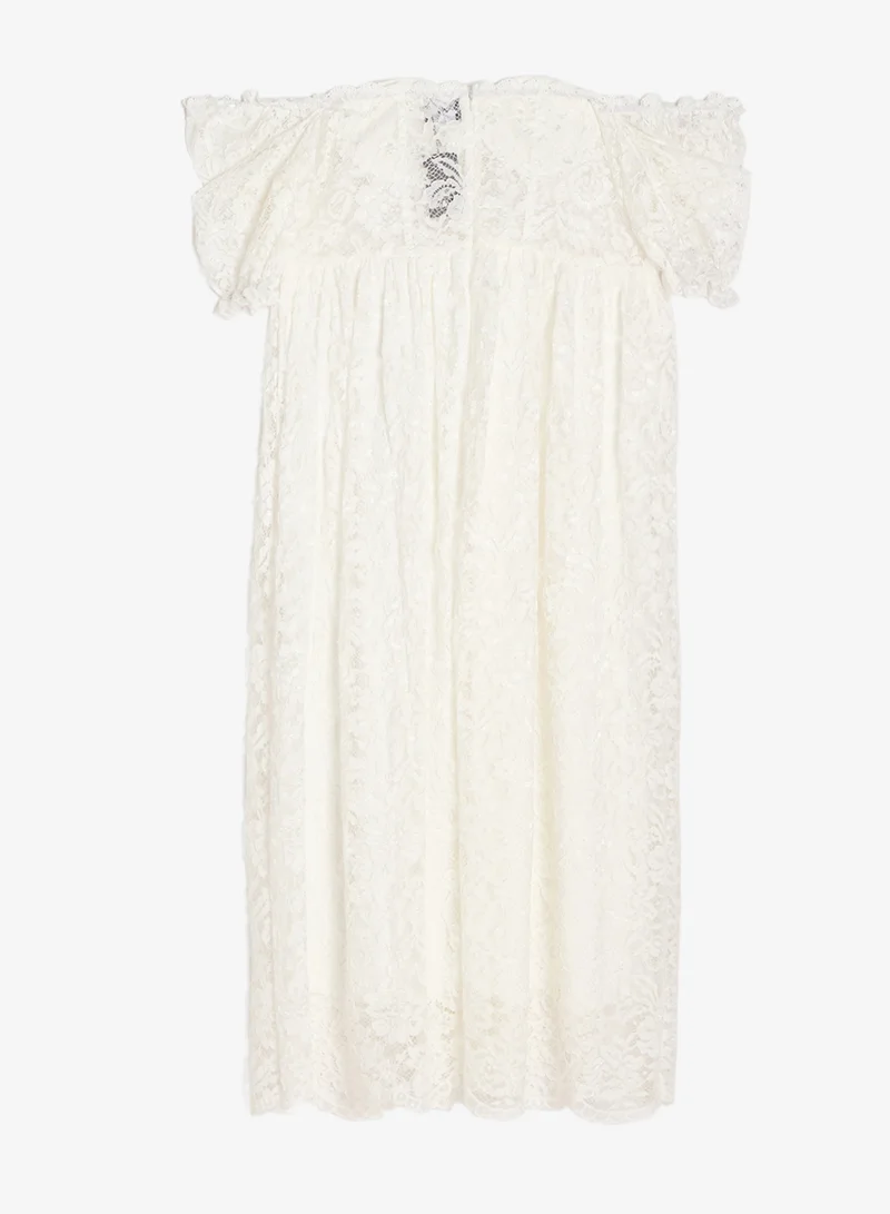 جينجر بلس فستان - دانتيل بياقة على شكل قلب